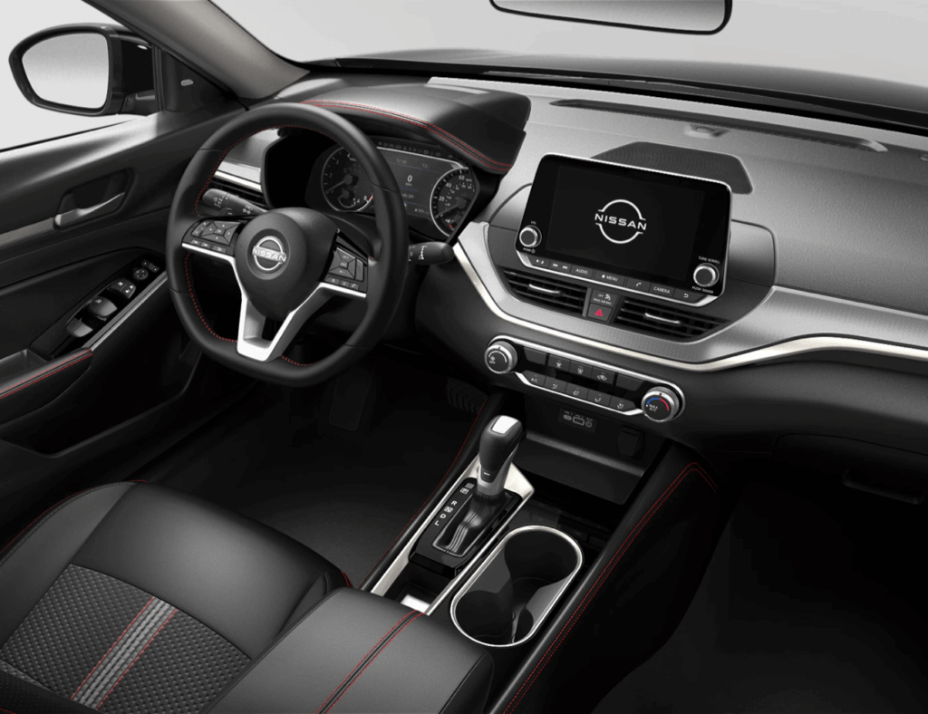 2025 Nissan Altima SR FWD